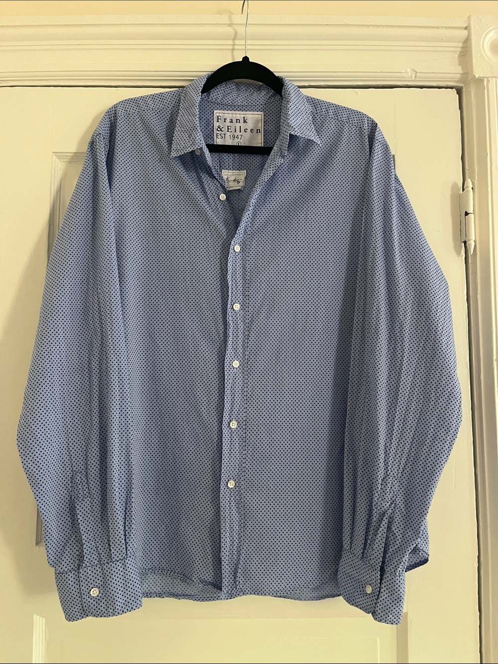 Frank & Eileen Shirt Size Large